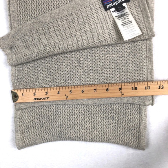 PATAGONIA Recycled Cashmere Wool Blend Scarf 11"x72" Greige Textured Soft Cozy - Picture 5 of 5